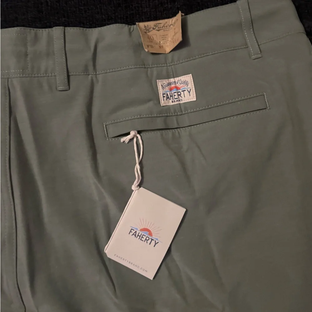 Faherty Brand All Day Belt Loop Short Men Stretch Olive Green Casual 40 NWT NEW